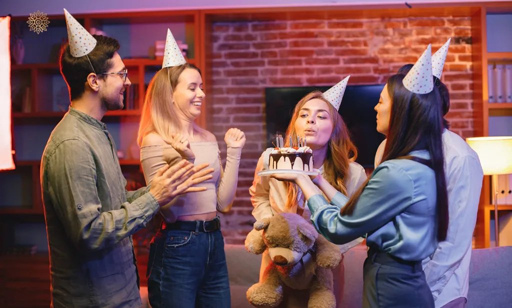What are Some Venues to Rent for a Teenage Birthday Party?